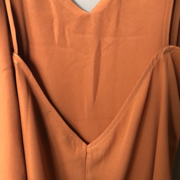 Lulu’s Open Back Tank - Picture 6 of 7